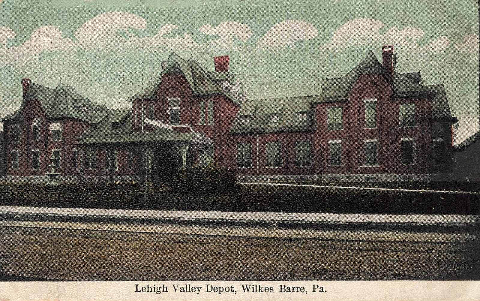 Lehigh Valley Depot Wilkes Barre PA Postcard 