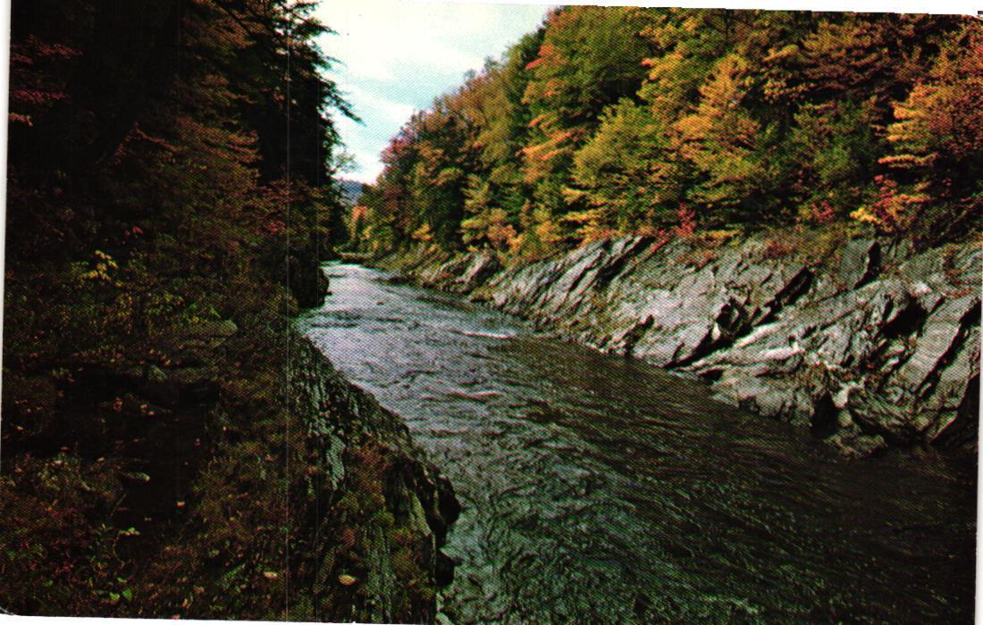 Quechee Gorge Quechee Vermont Postcard