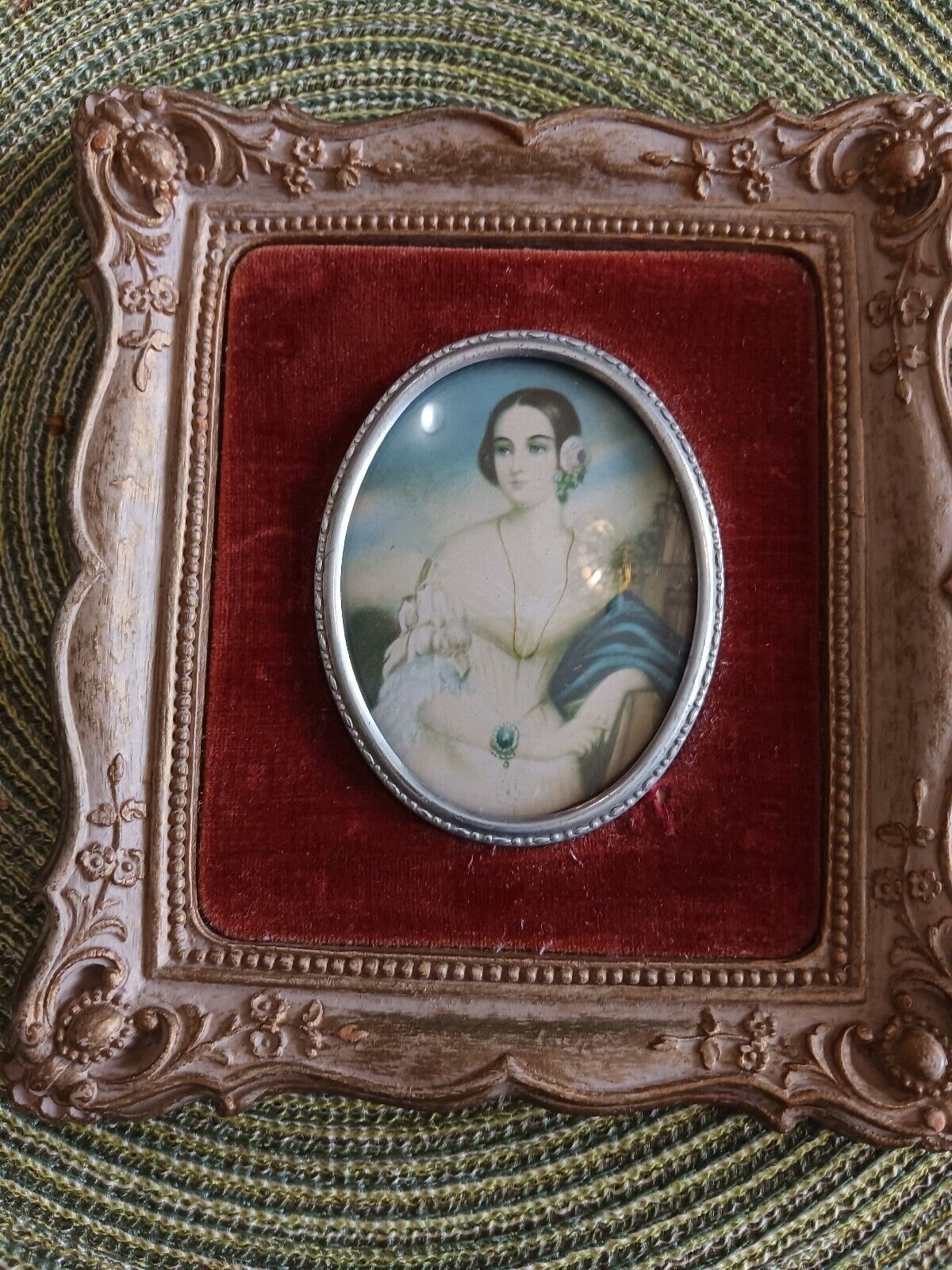 Isabella Montgomery Cameo portrait Ornate Frame