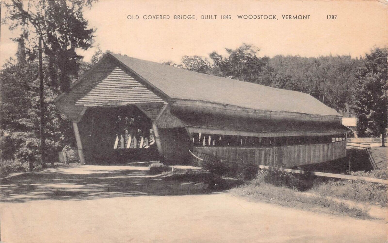 Woodstock Vermont Taftsville Covered Bridge Ottauquechee River Vtg Postcard C1