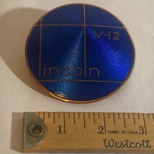 VINTAGE LINCOLN V12 GRILL RADIATOR TRUNK EMBLEM 1930'S ROUND BLUE ENAMEL BADGE picture