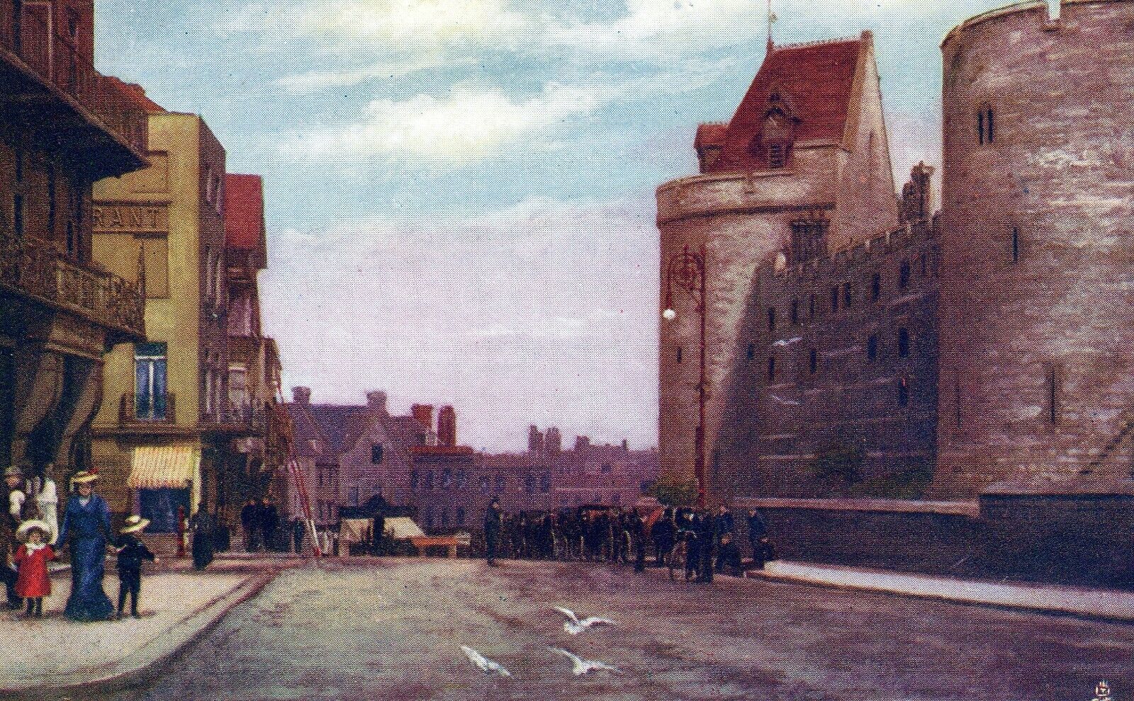 Tuck\'s Unposted Postcard Series #6164. Curfew Tower, Windsor, England