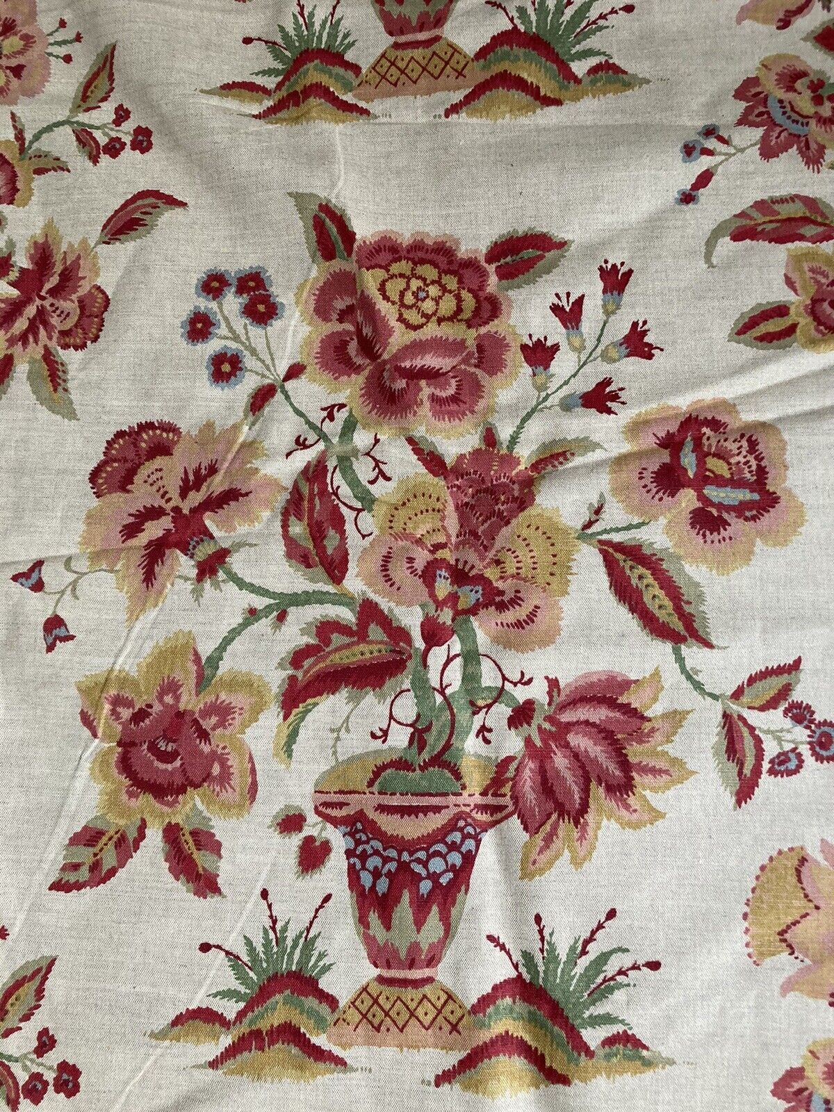 J H Thorp Designer Linen Fabric “Shelburne” Pattern 5.5 Yards Rare Pattern