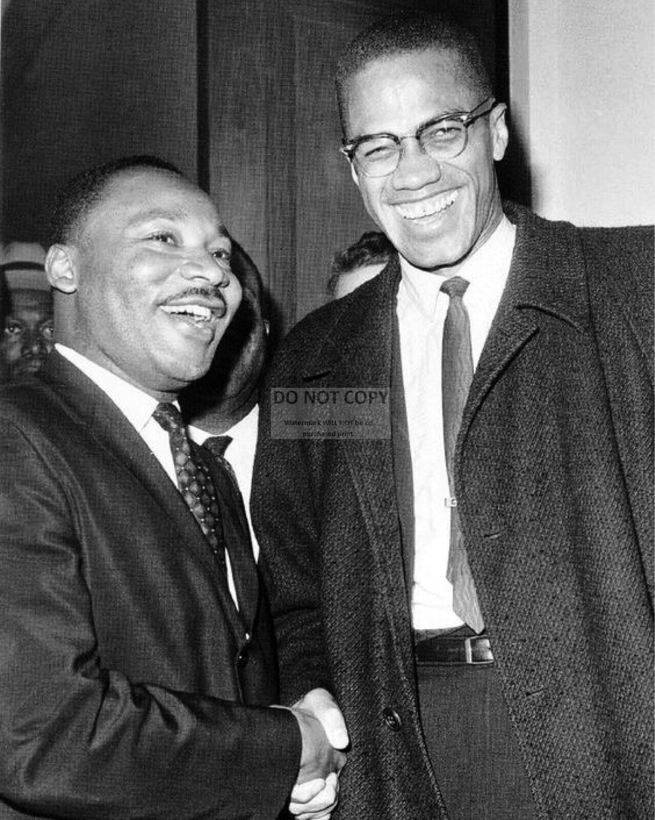 MARTIN LUTHER KING, JR. AND MALCOLM X CIVIL RIGHTS ICONS - 8X10 PHOTO (WW267)