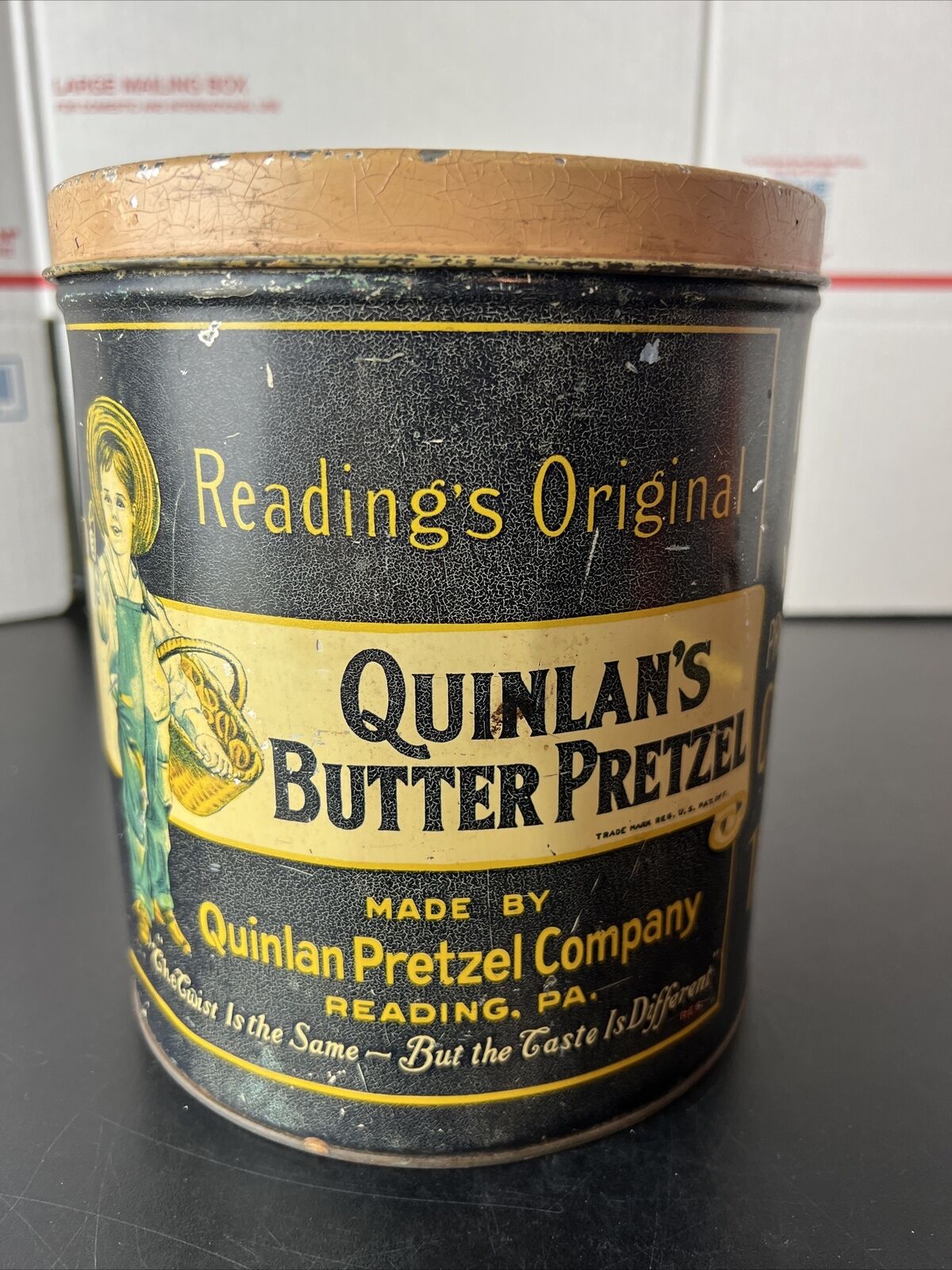 Antique Reading’s Original Quinlan’s Butter Pretzel  Tin ~ Original Tin