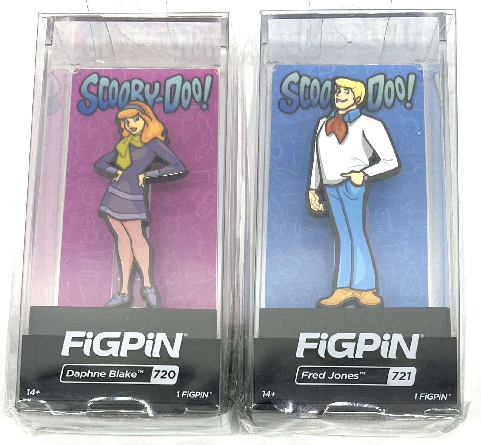 FiGPiN Scooby-Doo Daphne Blake #720 & Fred Jones #721 Collectible Pins Set of 2