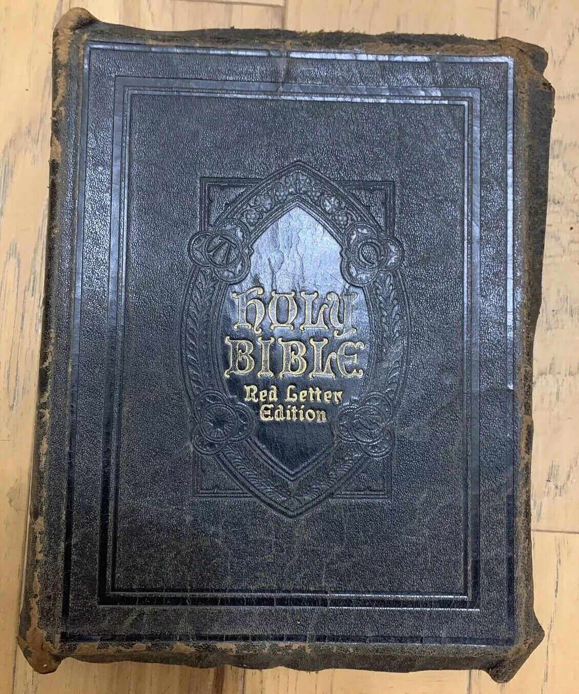 1926 Holy Bible Red Letter Edition Leather Bound New & Old Testaments Books