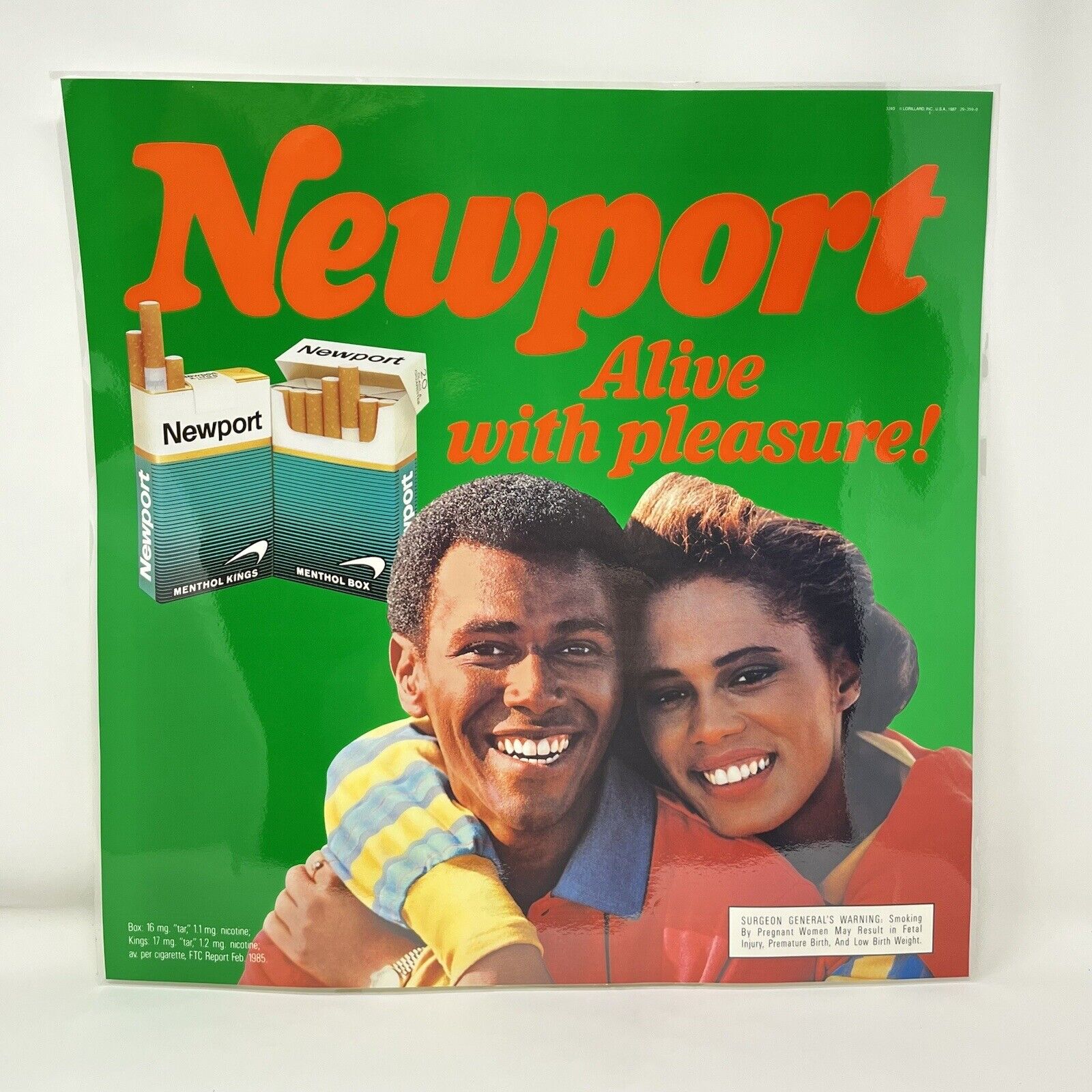 Vintage 1987 Newport \