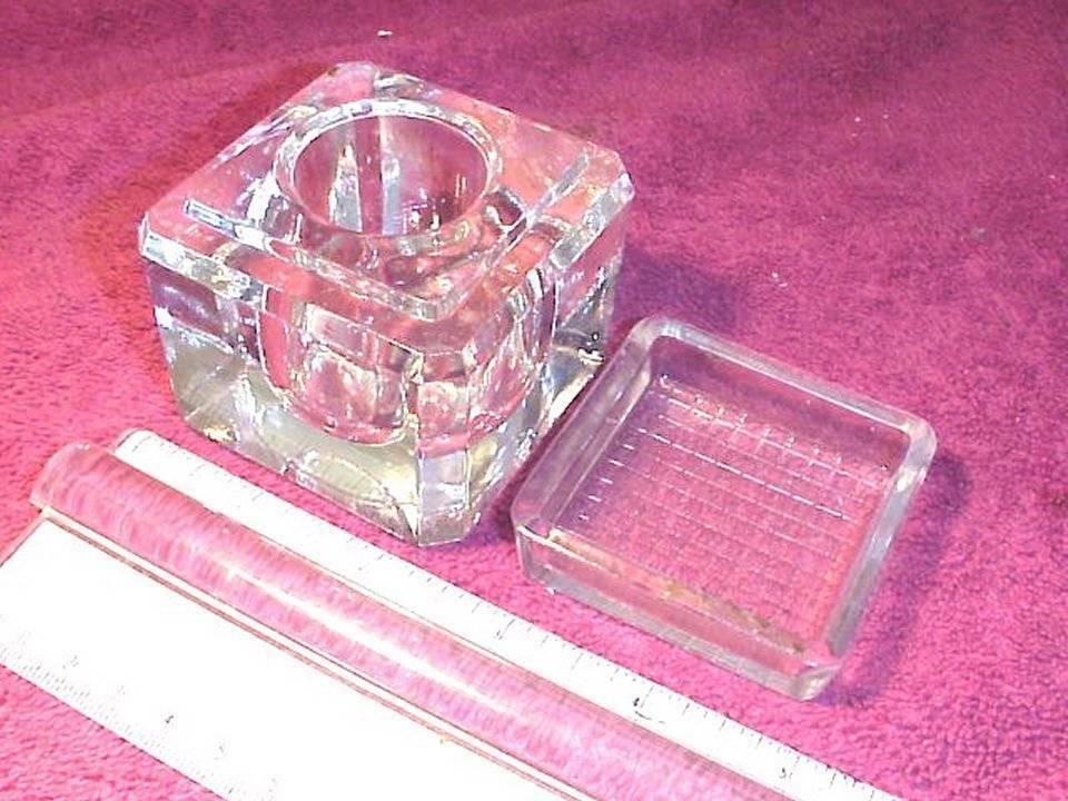 CLEAR GLASS INKWELL PAPER WEIGHT DESK ACCESSORY 2.5x2.5x2.5 INCHES