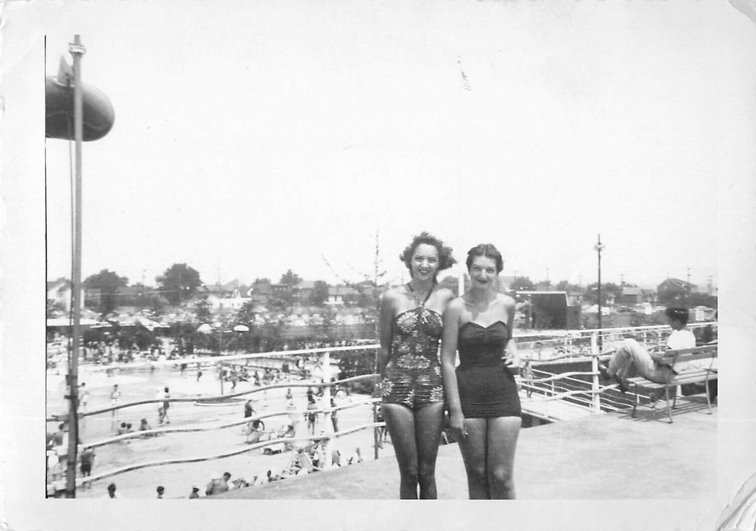 Vintage B&W photo of young women - Shorehaven Beach Club  - Bronx NY - 1950