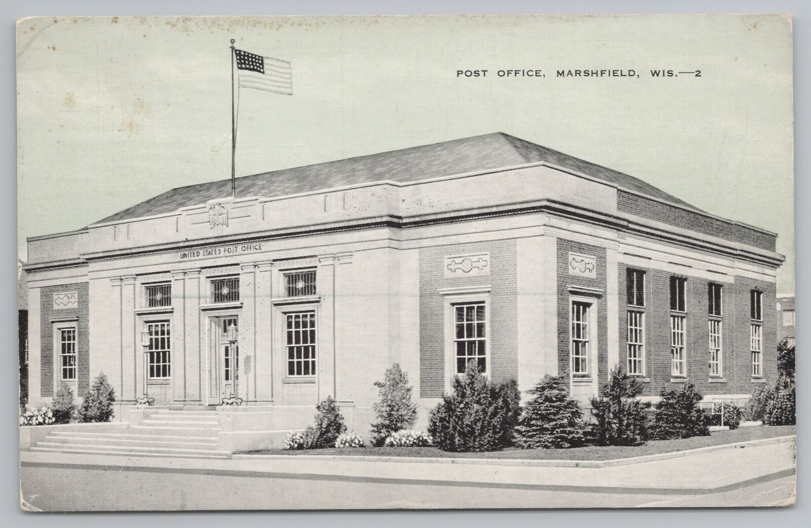 Marshfield Wisconsin~US Post Office~Vintage Postcard