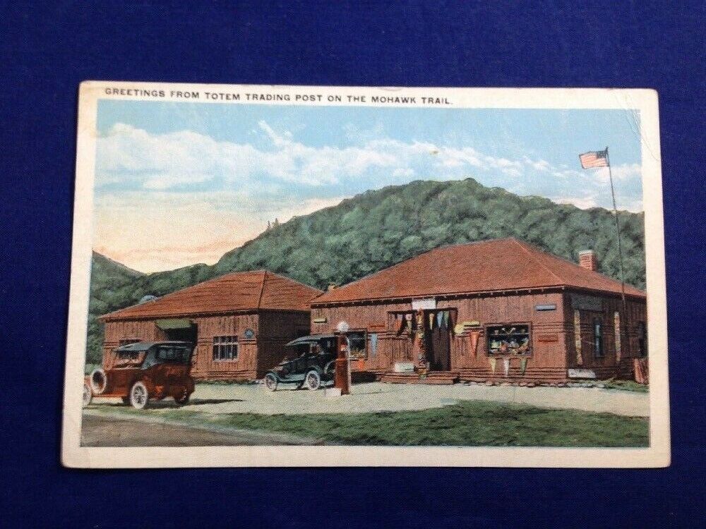 Totem Trading Post Mohawk Hill Massachusetts Vintage Color Postcard Unposted