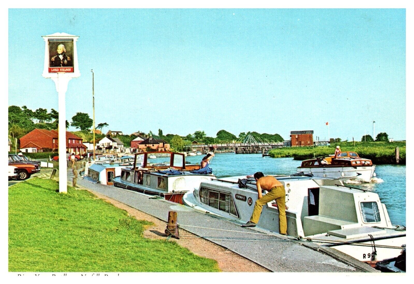 Norwich England Scenic City Docks Boats Houses Chrome UNP Postcard