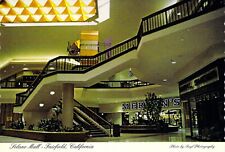 CA Fairfield 1981 Solano Mall Interior Mervyns stairway MINT 4x6 postcard CT15 picture