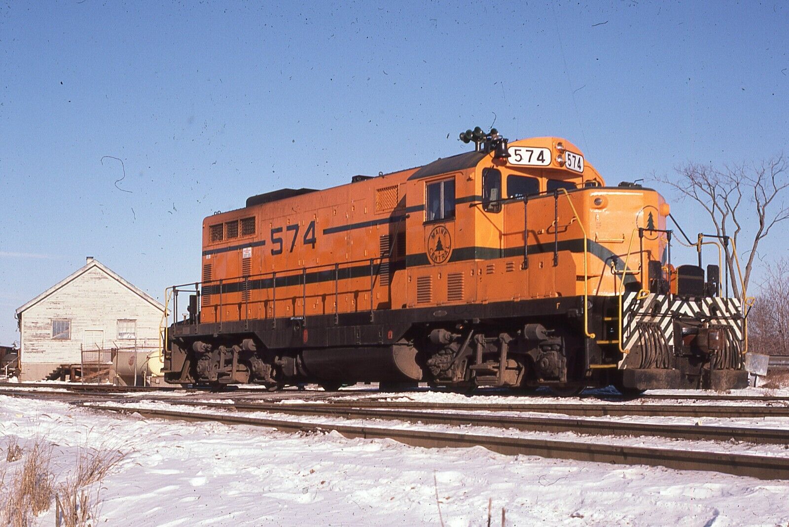 Duplicate Train Slide Maine Central   GP-7  #574 02/1980 Waterville Maine