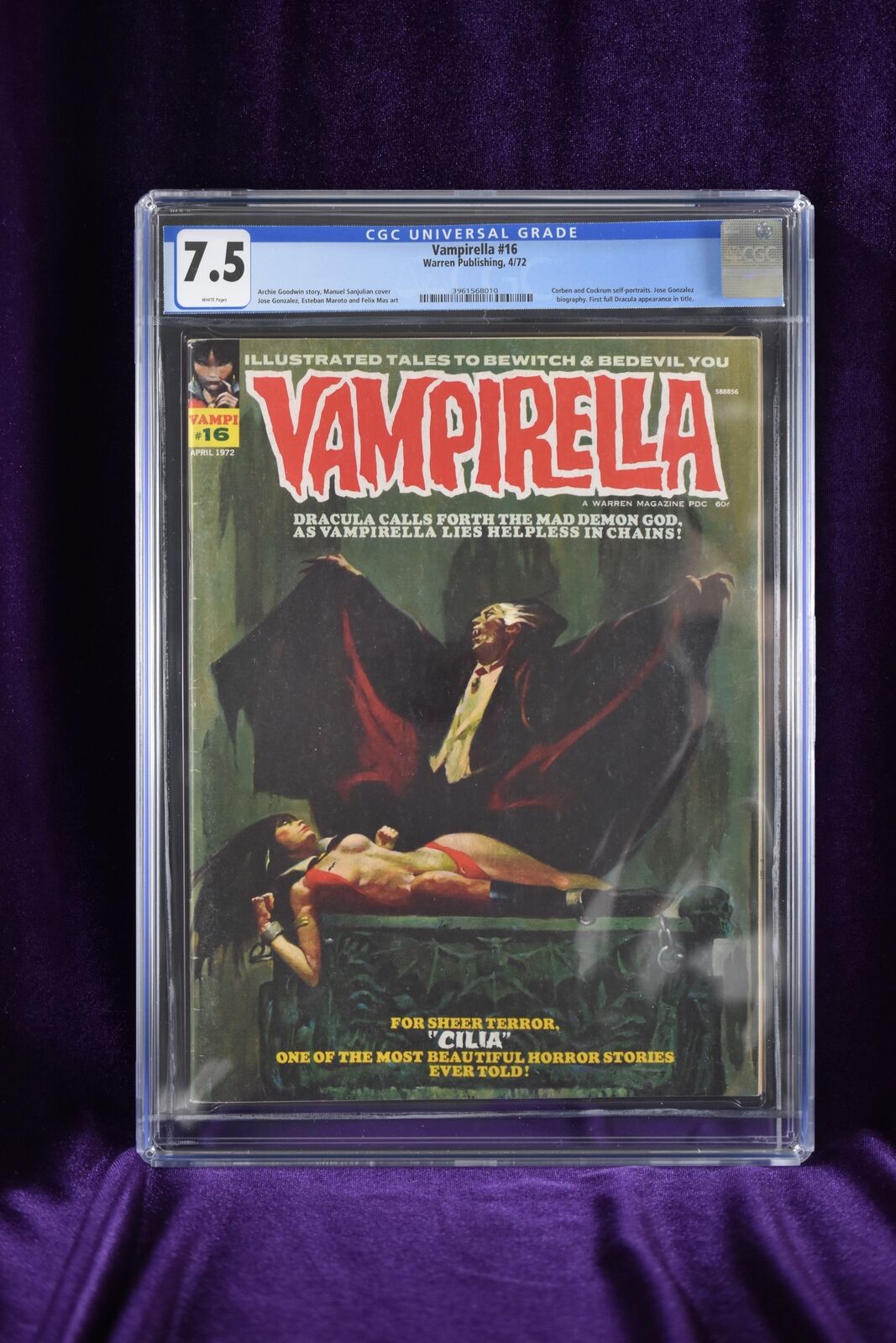 Vampirella CGC 7.5 #16 Warren Publishing 4/72 White Pages