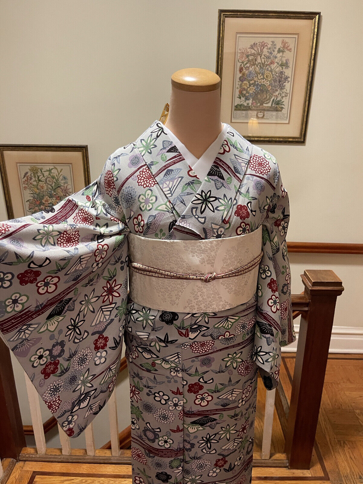 Silk Japanese Woman’s traditional vintage floral kimono