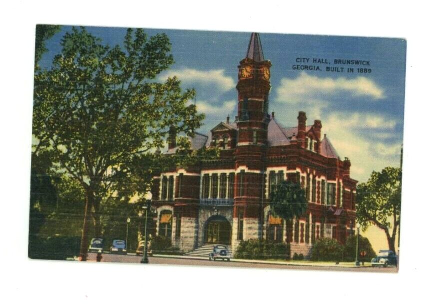 Vintage Postcard  GEORGIA    CITY HALL, BRUNSWICK BUILT  1889    LINEN  UNPOSTED