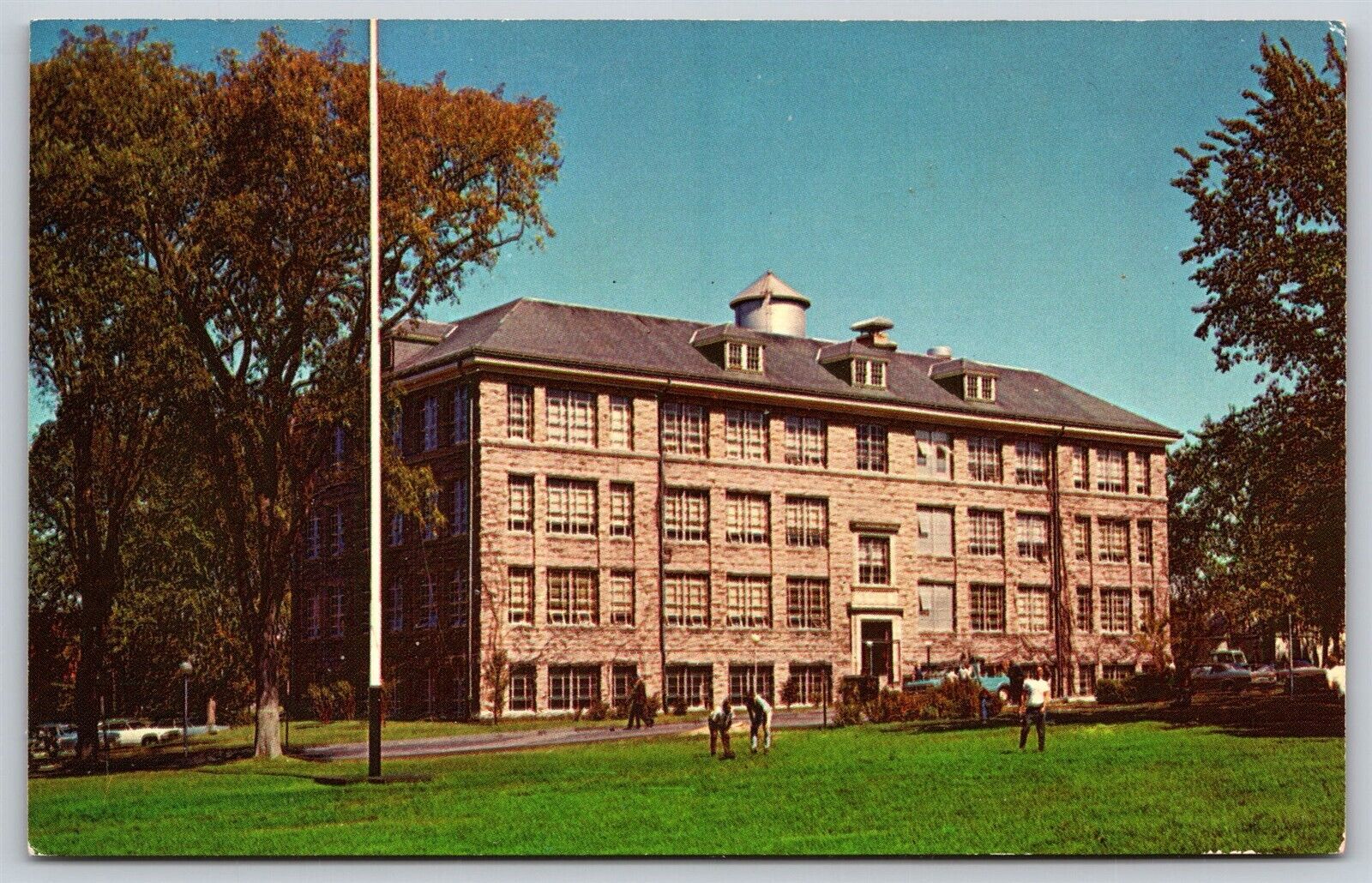 Postcard Bliss Hall, University of RI College of Engineering B140