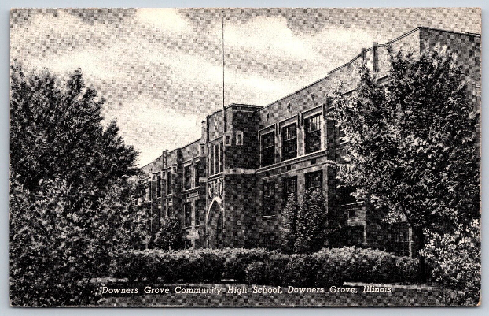 Postcard Downers Grove Community High School, Downers Grove Illinois Posted 1958