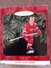 1999 Hallmark Keepsake Detroit Red Wings Gordie Howe Christmas Ornament picture