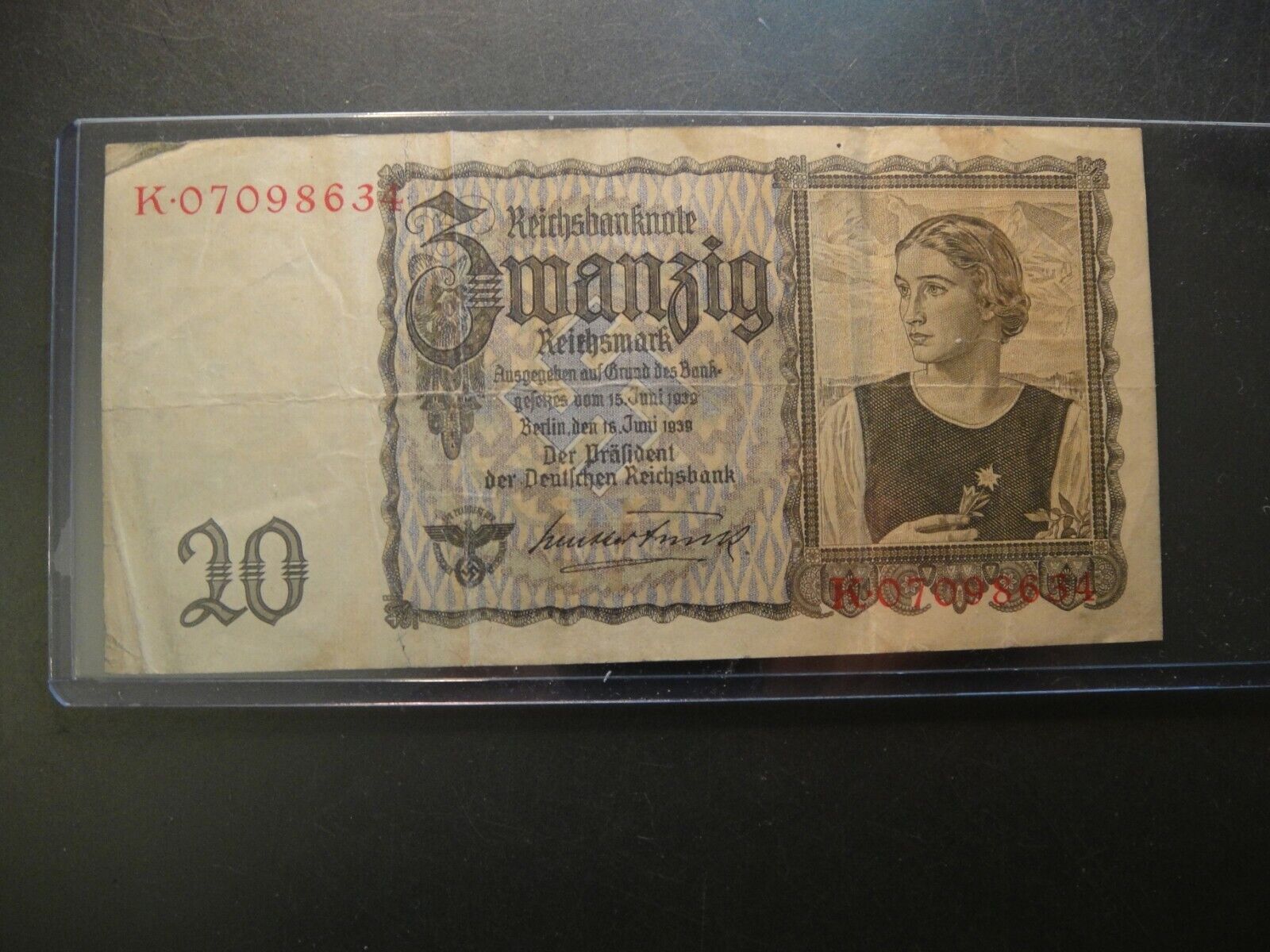 1939 Germany Third Reich WWII 20 Mark Bank Note. Very Good to Fine. 