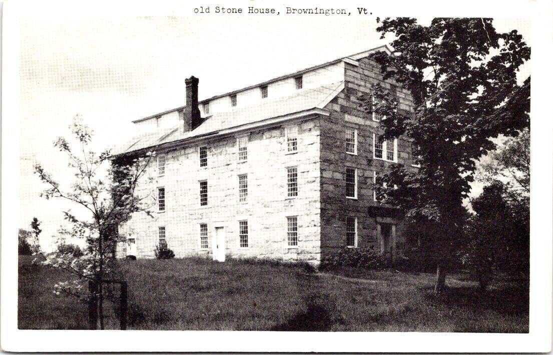 OLD STONE HOUSE, BROWNINGTON, VT--c.1951--VTG CHROME POSTCARD                174