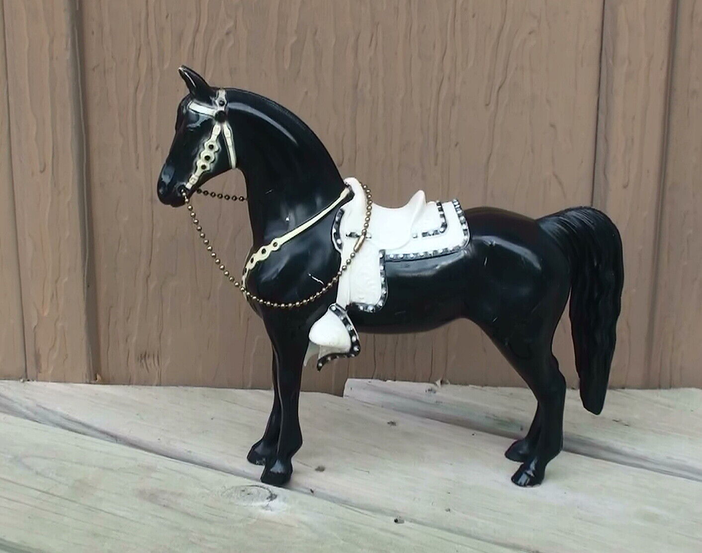 HARTLAND  1950s 10 INCH  LARGE CHAMP WITH WHITE TACK  VERY RARE - $300.00  