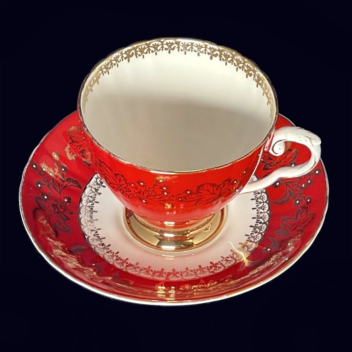 Royal Grafton England fine bone china red & gold leaf tea coffee cup saucer set