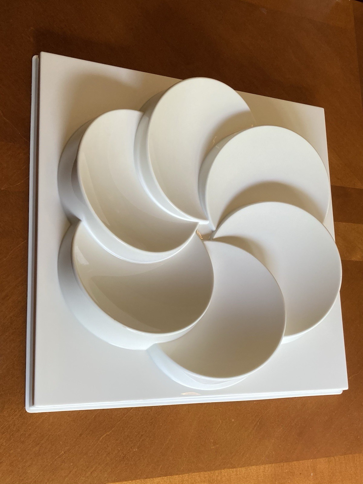 IKEA Rabatt 3D Wall Panel Deco White Plastic 1999 Space Age Verner Panton Style IKEA Rabatt 3D Wall Panel Deco White Plastic 1999 Space Age Verner Panton Style