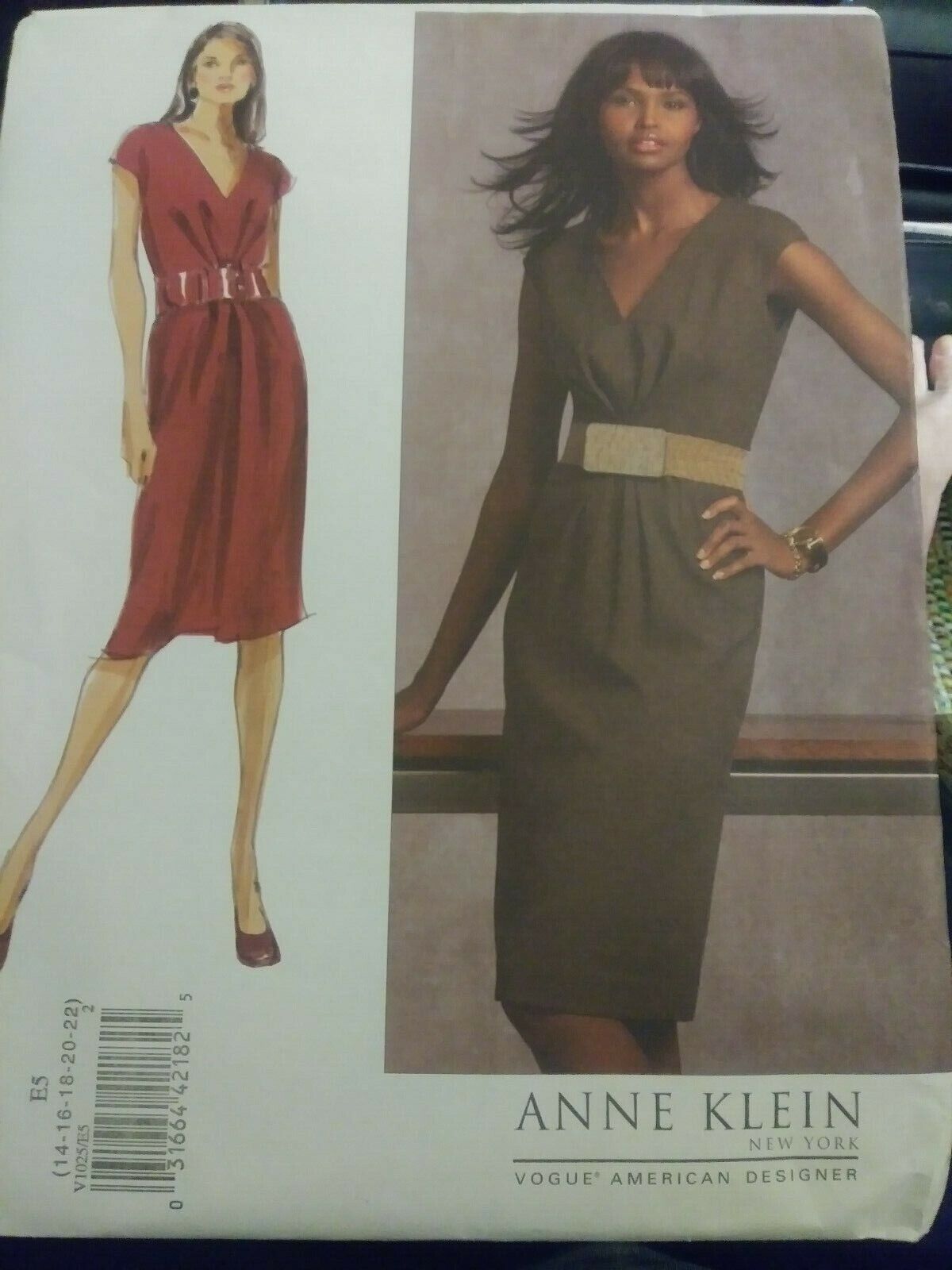 Vogue American Designer Pattern V1025 Anne Klein Size-14-16-18-20-22