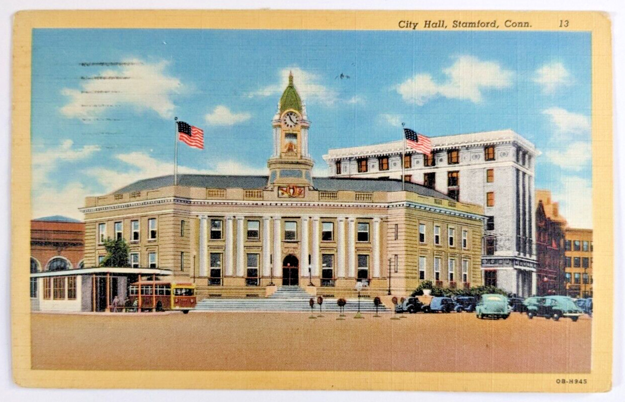 City Hall Stamford, CT- Connecticut Trolley US Flags Old Cars c1940s Postcard H1 City Hall Stamford, CT- Connecticut Trolley US Flags Old Cars c1940s Postcard H1
