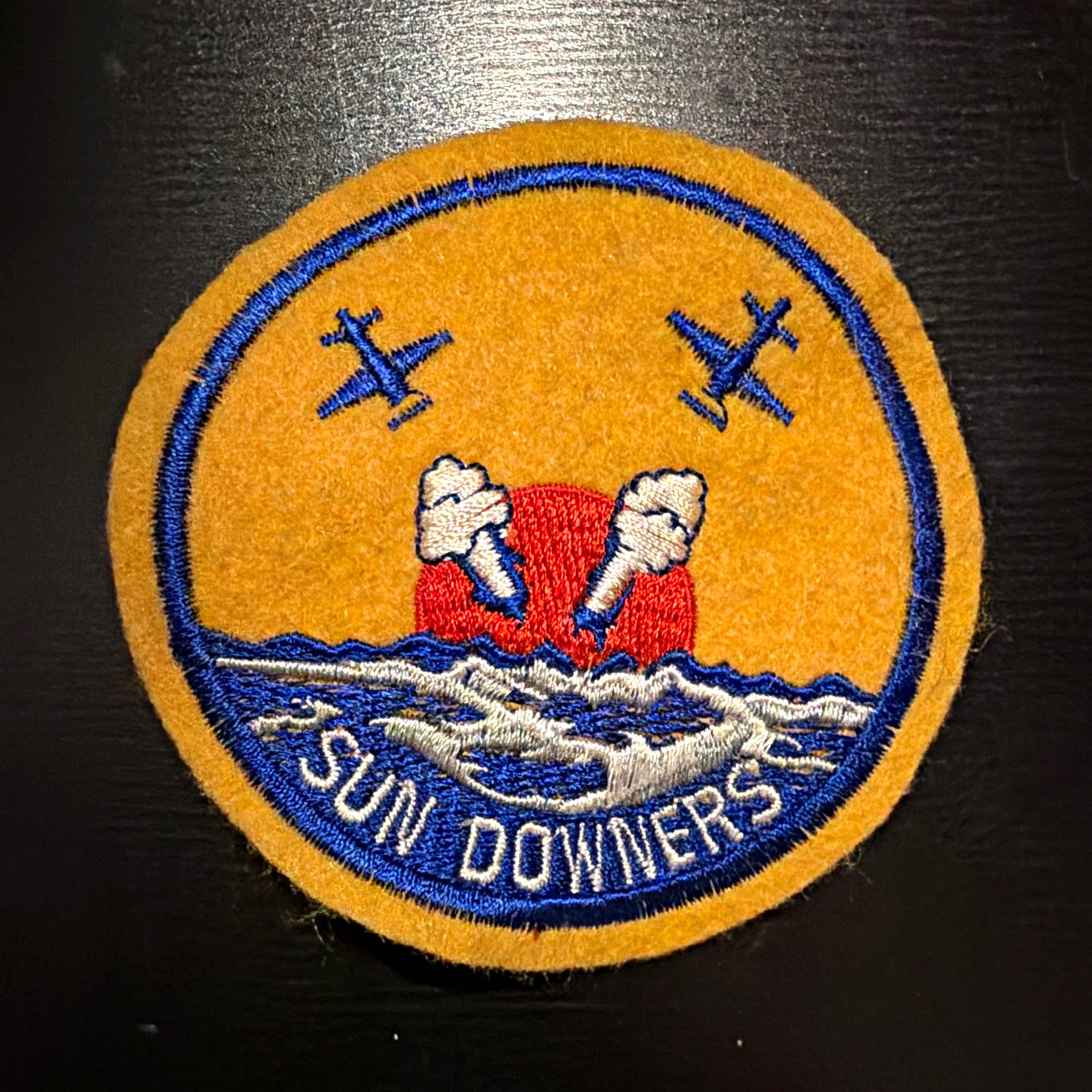 Sun Downers Navy Squadron Patch Yellow Blue Embroidered Militaria Sun Downers Navy Squadron Patch Yellow Blue Embroidered Militaria