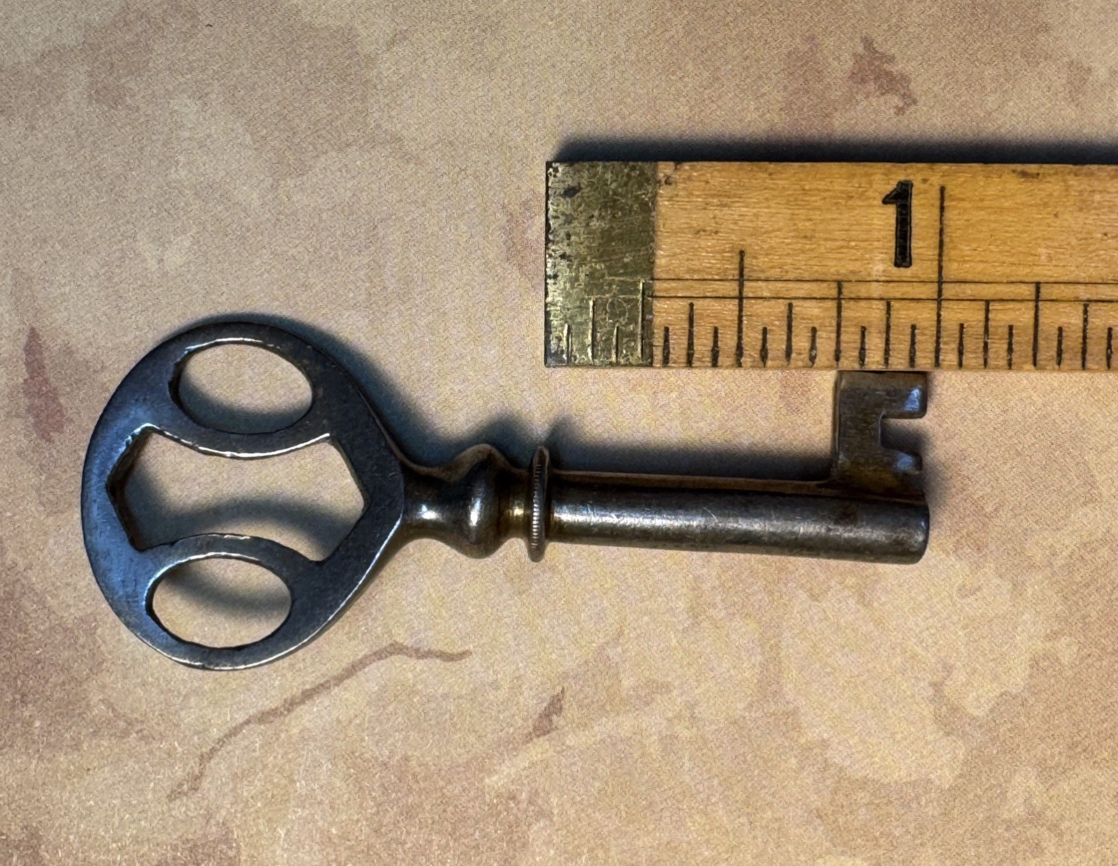 🌿 🗝️ Vintage Antique Brunswick Phonograph Cabinet Skeleton Steel Barrel Key 🌿 🗝️ Vintage Antique Brunswick Phonograph Cabinet Skeleton Steel Barrel Key