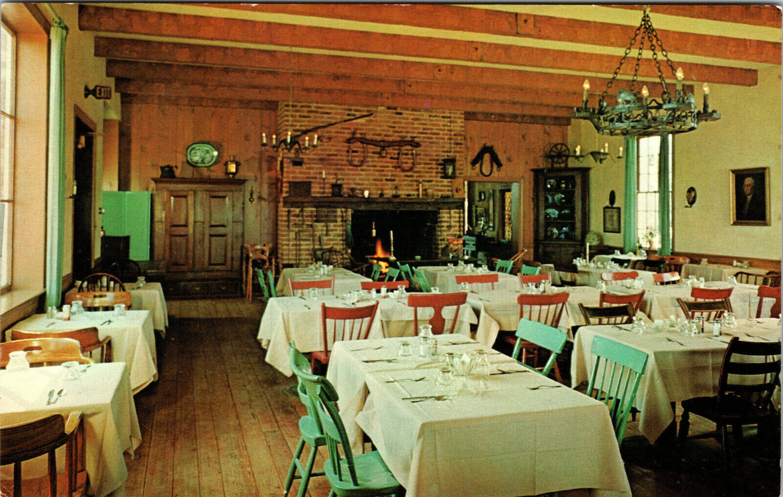 Postcard Evans Farm Inn Main Dining Room McLean,VA Fairfax County Virginia 