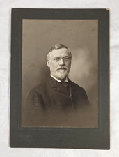 1890's-1900's Portrait Photo Cabinet Card Gentleman Myatt Brattleboro, Vt picture