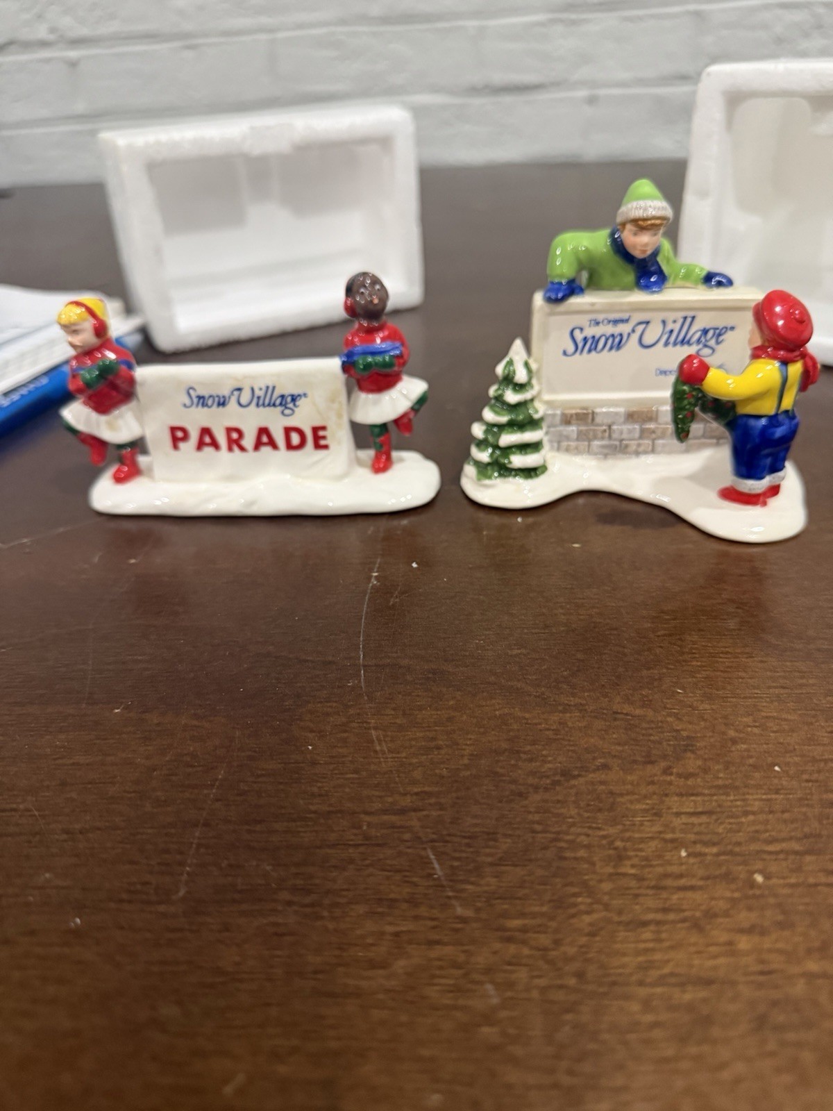 Dept 56 Original Snow Village Come Join Parade & Village Sign 5411-9 5134-9 Box Dept 56 Original Snow Village Come Join Parade & Village Sign 5411-9 5134-9 Box