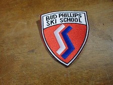 BUD PHILLIPS SKI SCHOOL MAD RIVER FAYSTON VERMONT OBSOLETE SHOULDER PATCH bxFf#9 picture