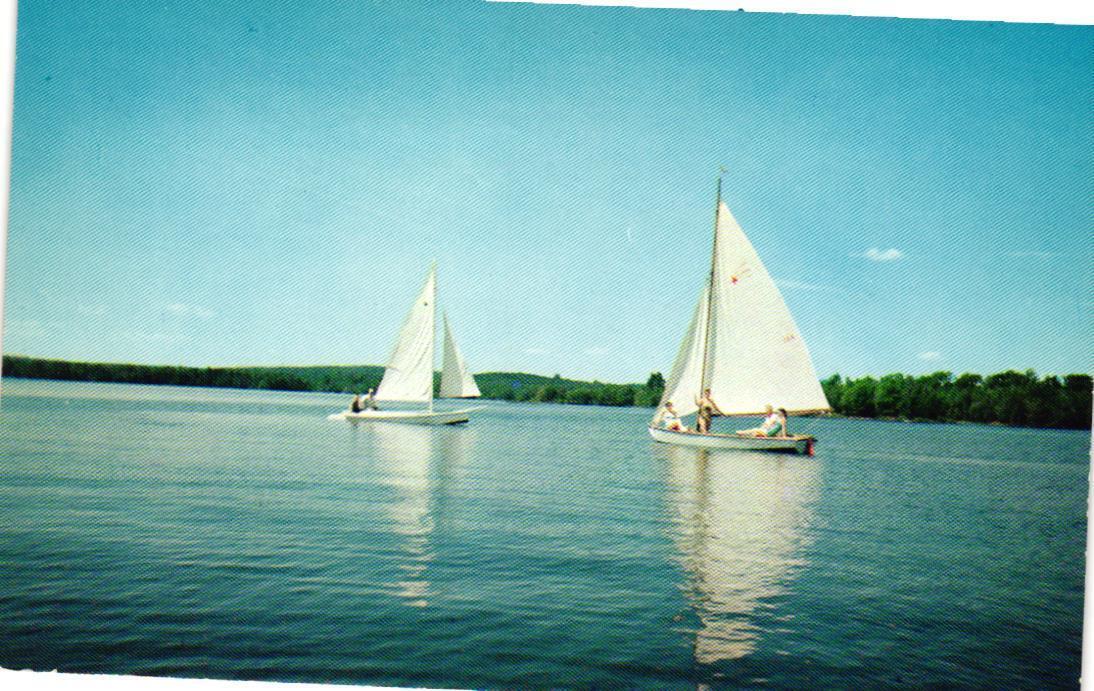 Hickory Hills Lunenburg Massachusetts Postcard