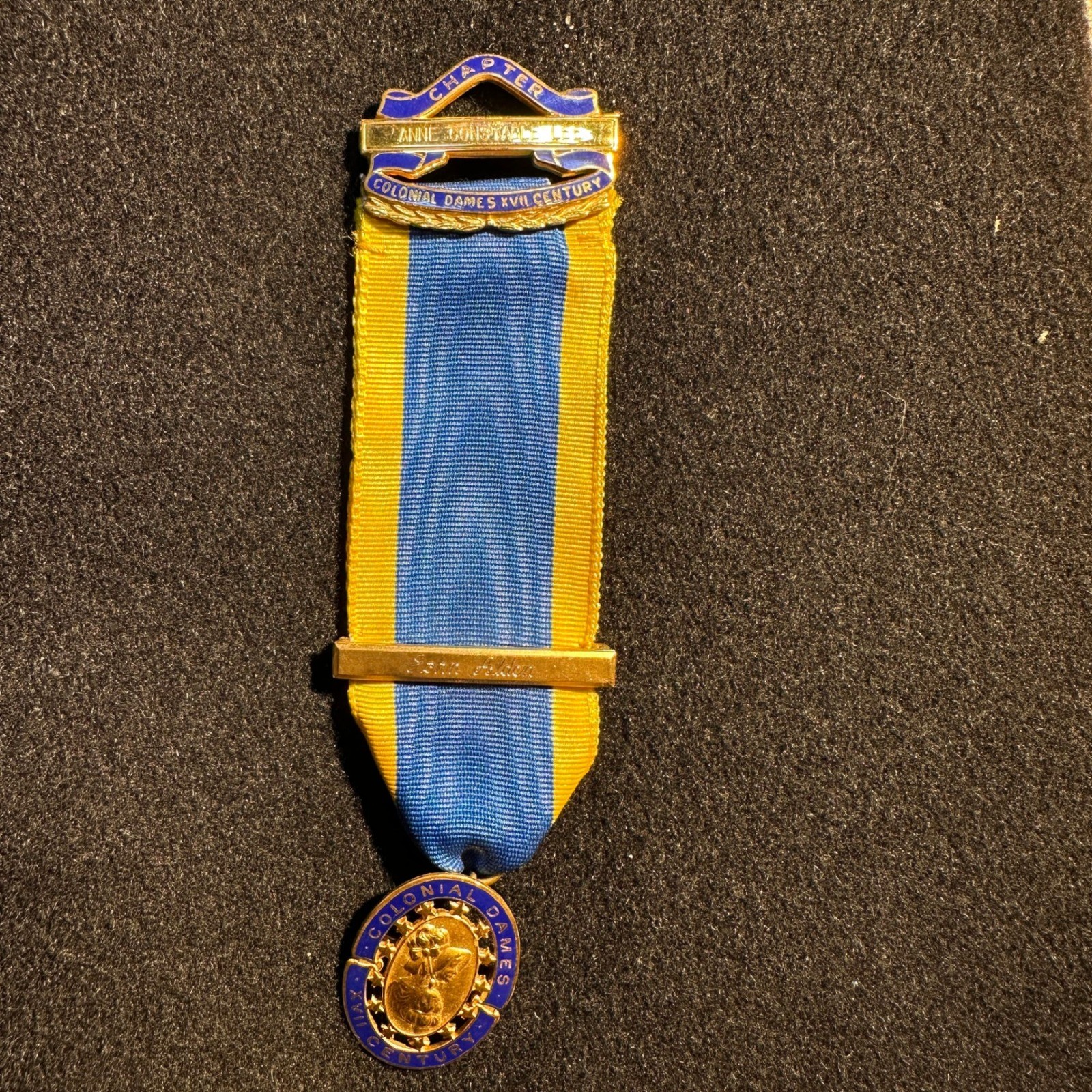Colonial Dames XVII Century Ribbon Anne Constable Lee John Alden Insignia Colonial Dames XVII Century Ribbon Anne Constable Lee John Alden Insignia
