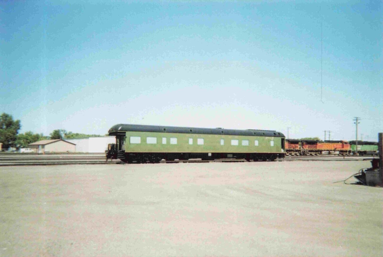 Train Photo - Rutland Coach Car BNSF 4x6 #7324