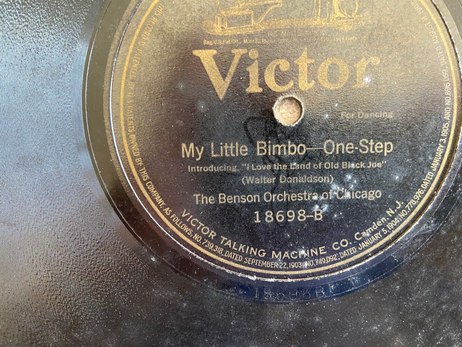 Victrola Record My Little Bimbo / Chili Bean Victor 18698