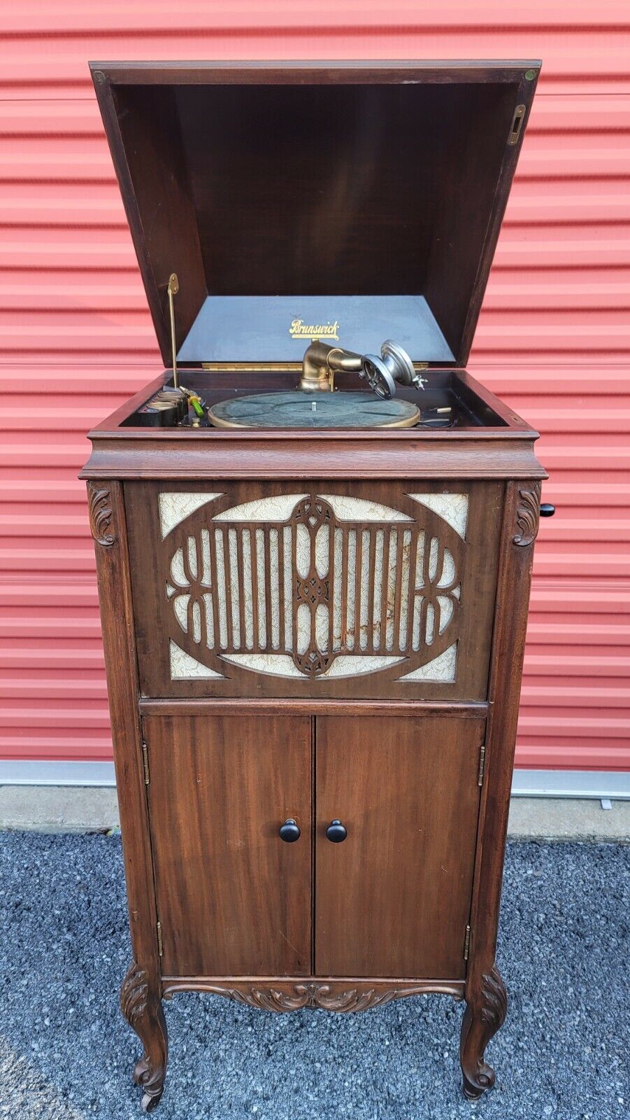 Brunswick Phonograph Model 217