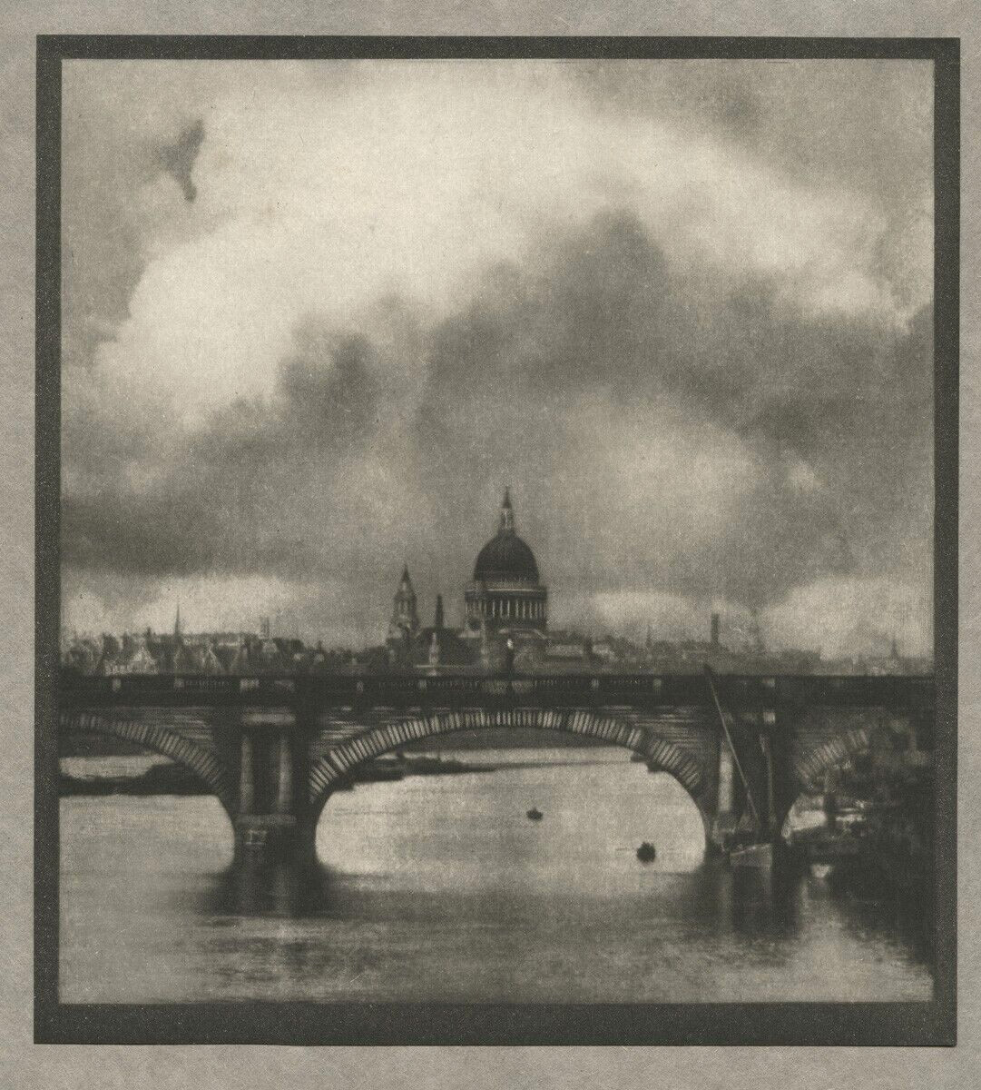 c.1909 ALVIN LANGDON COBURN LONDON - ST PAUL\'S FROM THE RIVER c.1909 ALVIN LANGDON COBURN LONDON - ST PAUL\'S FROM THE RIVER