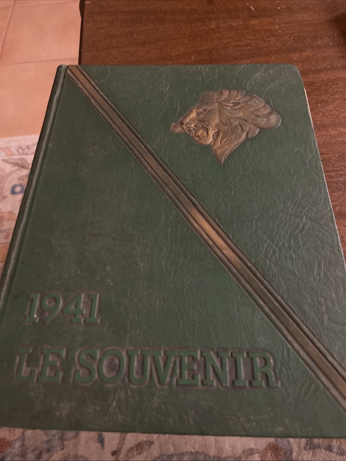 1941 SOUTHEASTERN LOUISIANA COLLEGE HAMMOND, LA ANNUAL YEARBOOK LE SOUVENIR 1941 SOUTHEASTERN LOUISIANA COLLEGE HAMMOND, LA ANNUAL YEARBOOK LE SOUVENIR