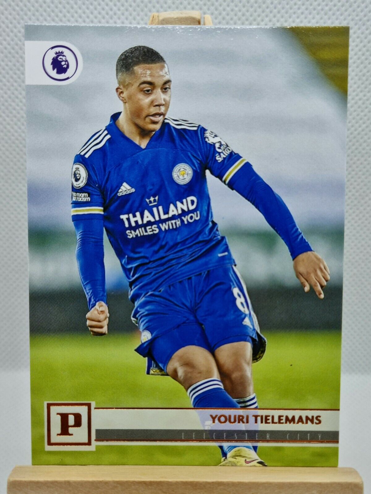 2021-21 Youri Tielemans Panini Chronicles Panini Soccer Leicester City #2