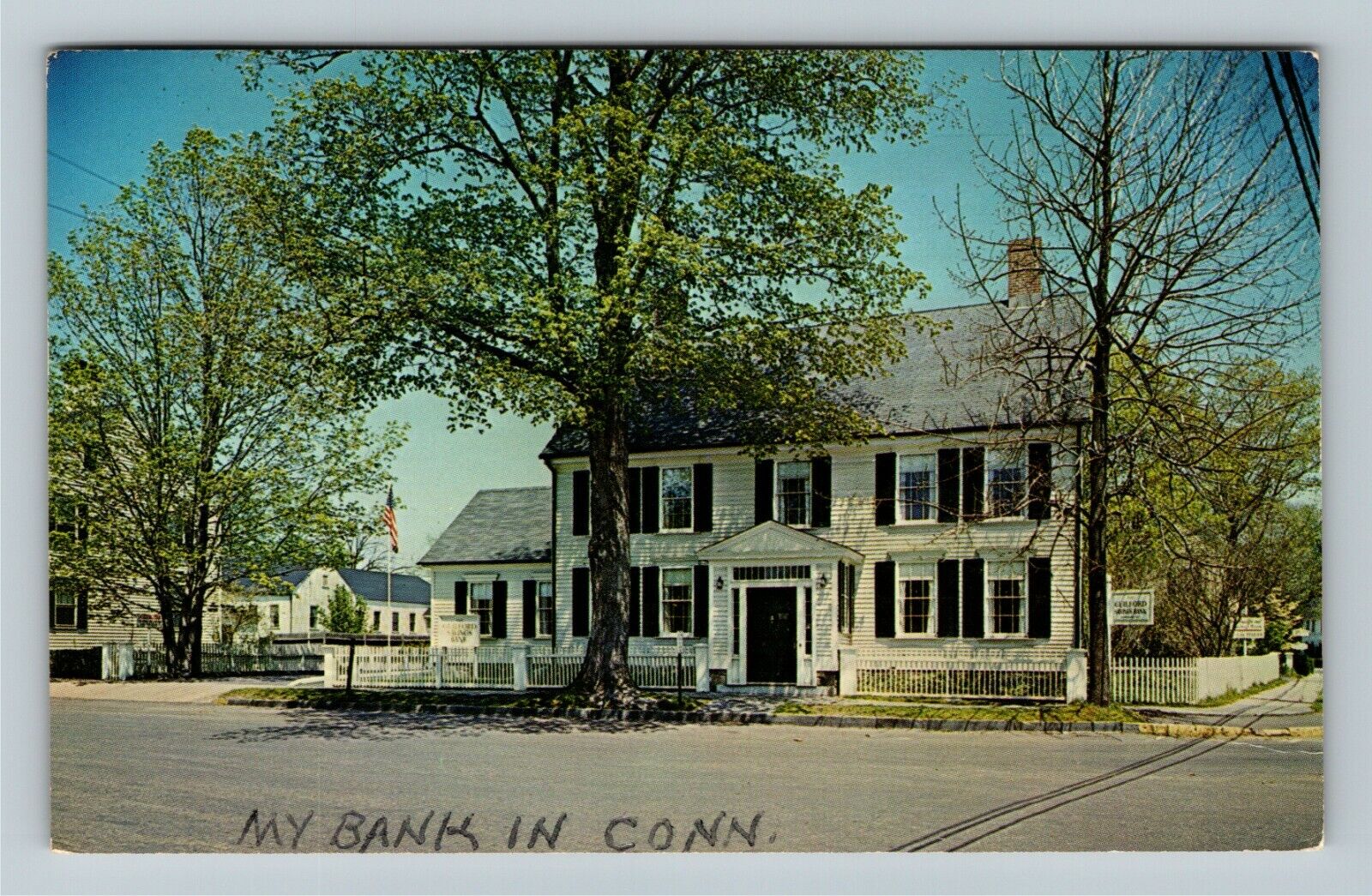 Guilford CT- Connecticut, Guilford Savings Bank, c1971Postcard