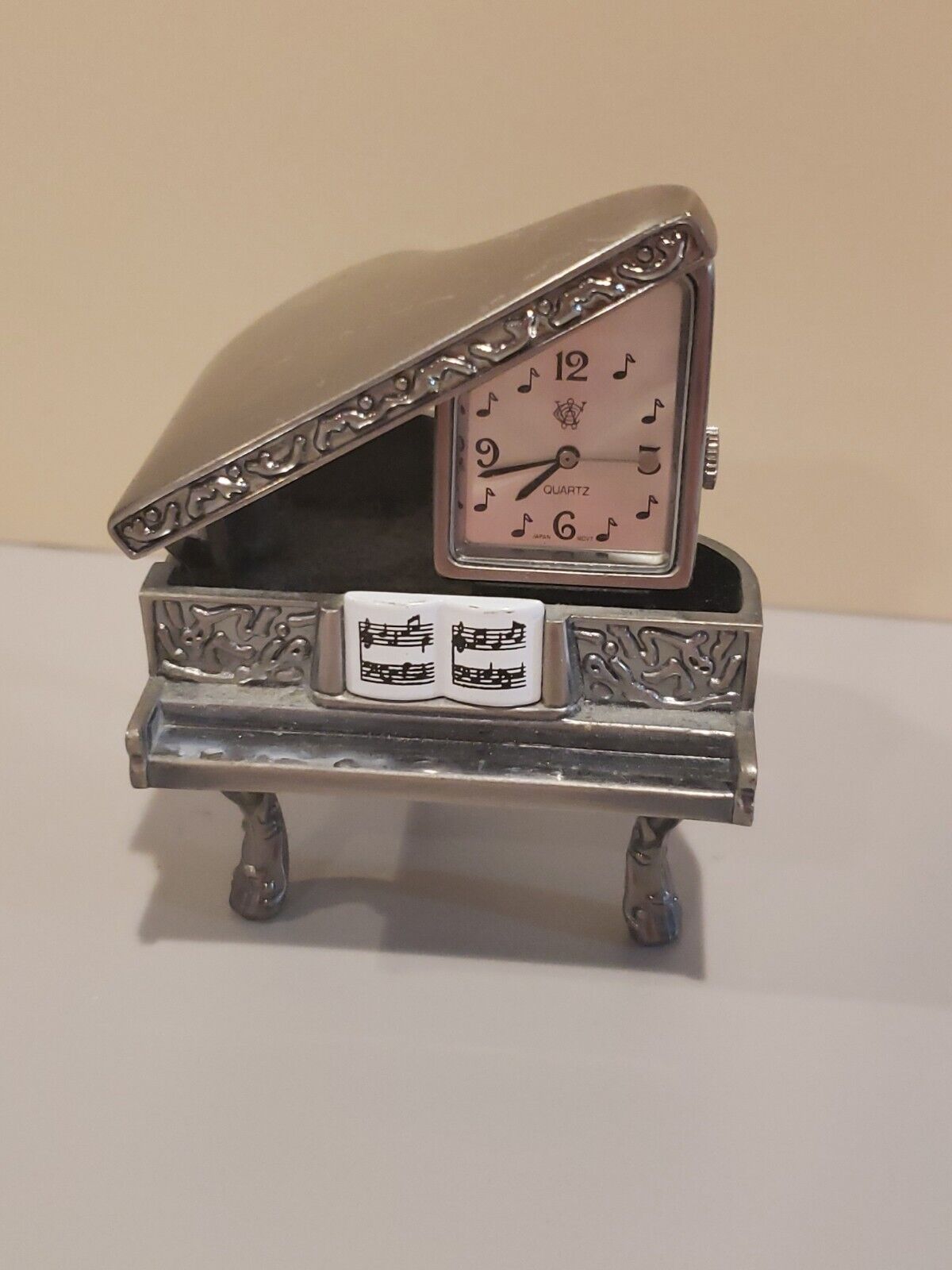 Waterbury Clock Co by Timex, Silvertone Mini Grand Piano, Untested