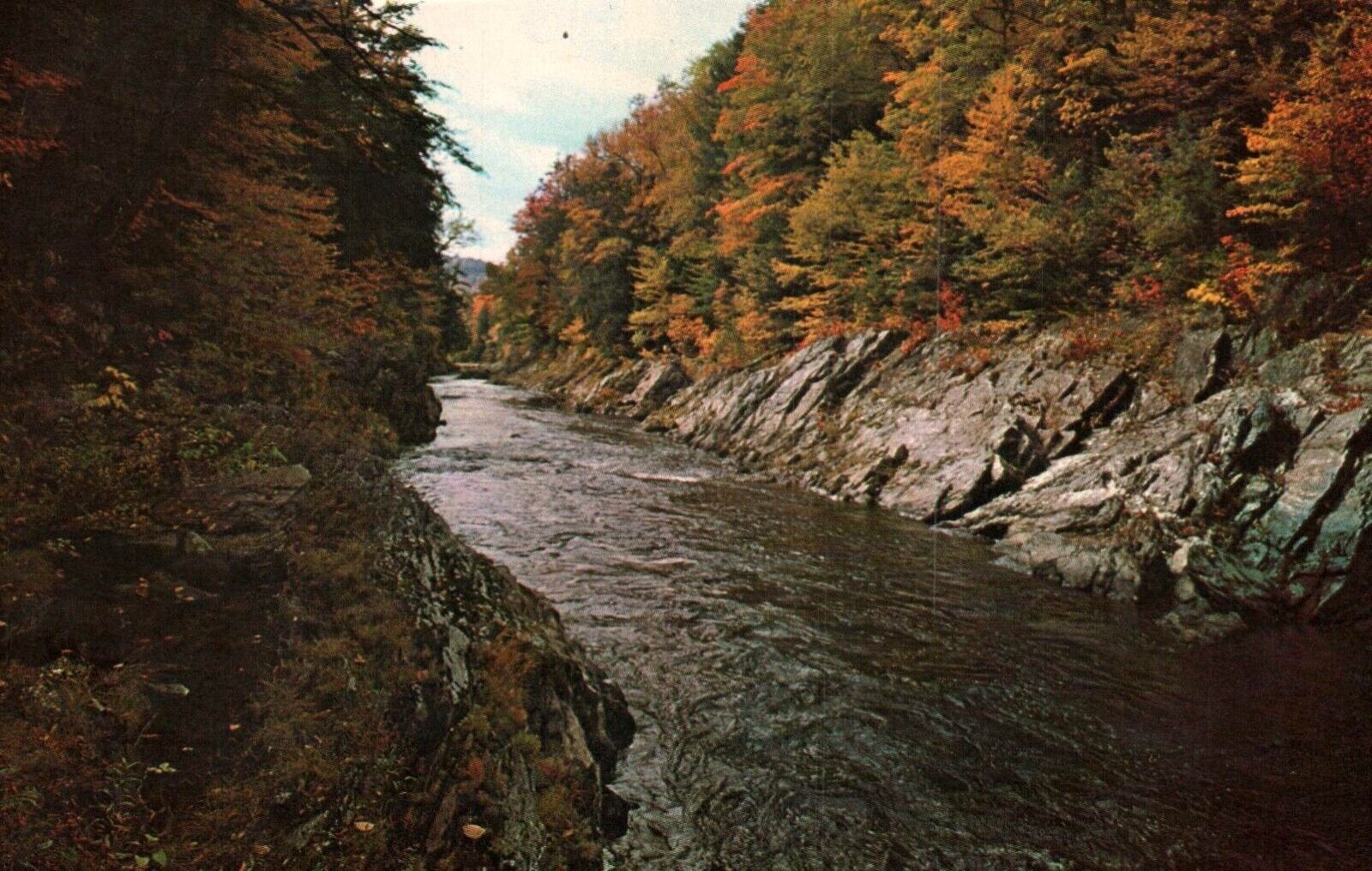 Postcard Quechee Gorge Vermont Ottauquechee River