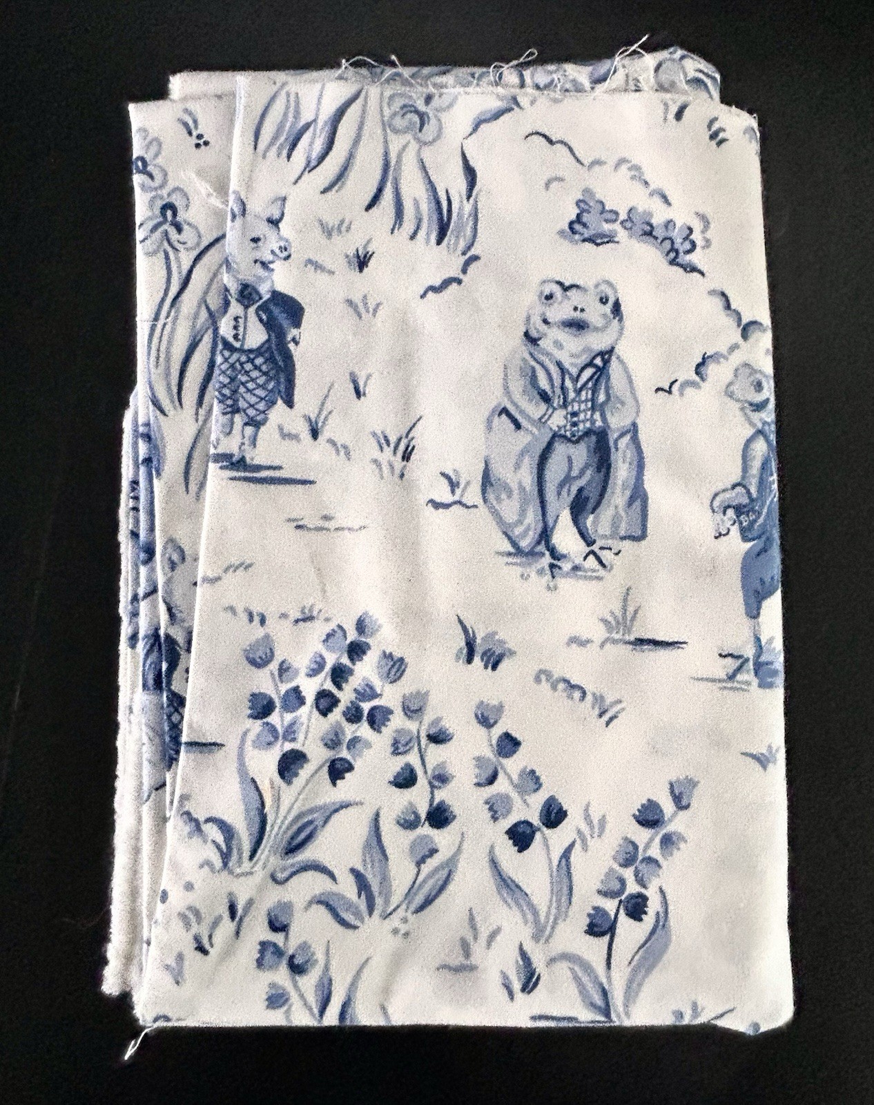 Winhall Up On Cranberry Hill Cotton Fabric Blue White 2005 41